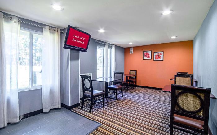 Red Roof Inn & Suites Greenwood, SC