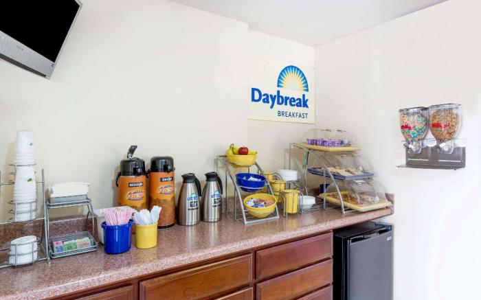 Days Inn by Wyndham Little River