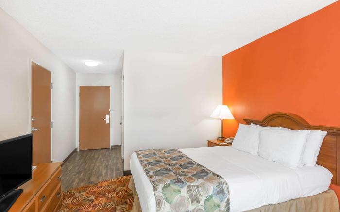 Days Inn by Wyndham Shallotte