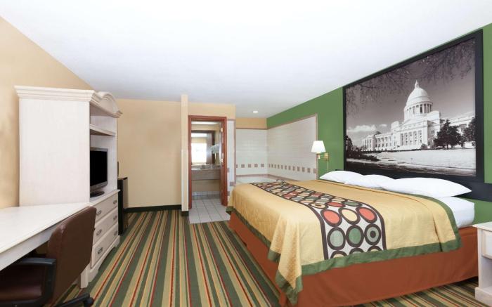 Super 8 By Wyndham Jacksonville Ar