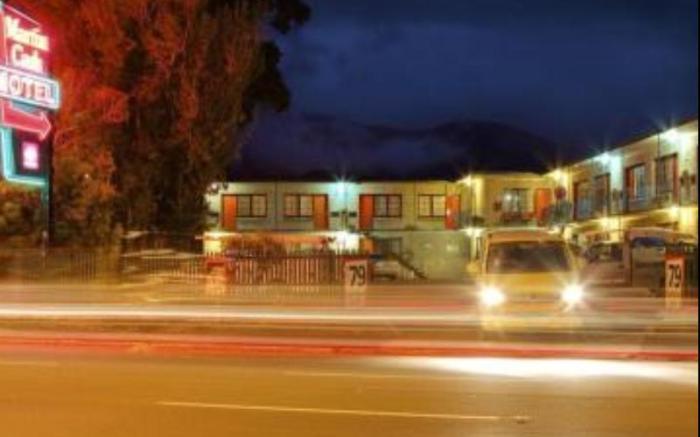 Martin Cash Motel