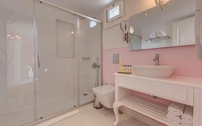 Erendira Hotel - Special Category