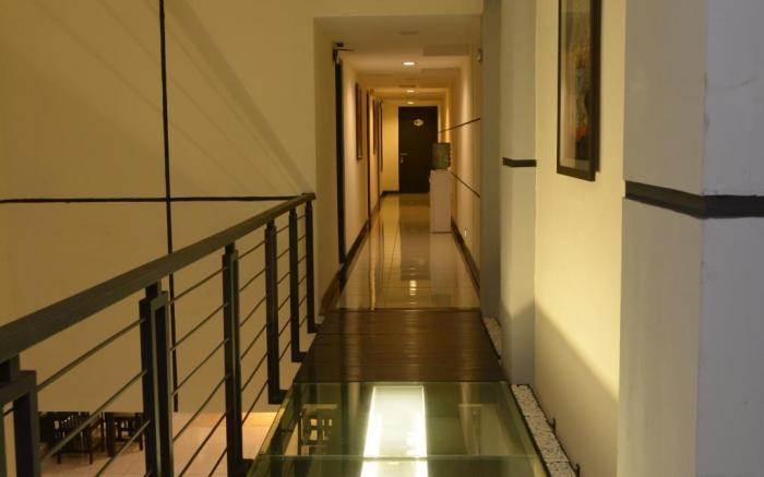 Puri Chorus Hotel