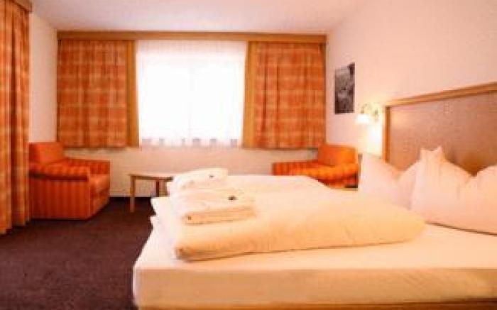 Noldis Hotel