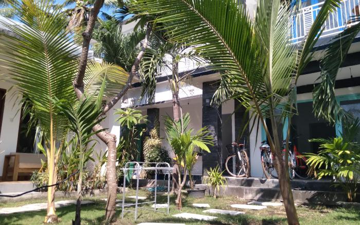 Palm Trees Villas