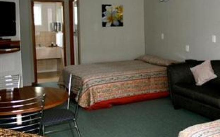 Amber Court Motel