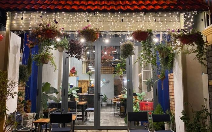 Hostel-John Cafe and Beer