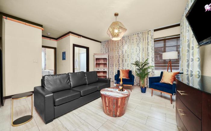 Tradewinds Apartment and Hotel