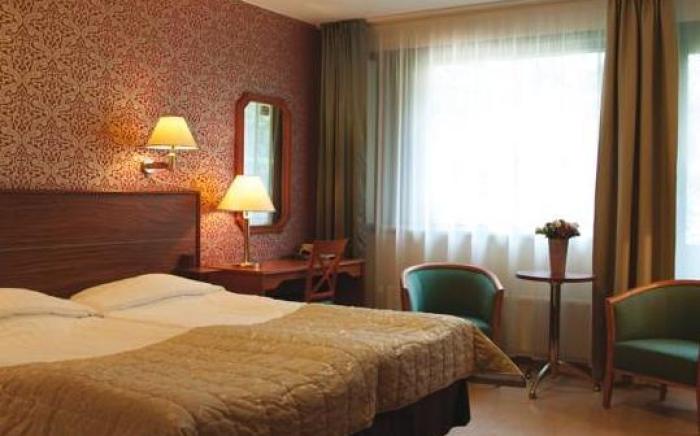 Hotel Fjalar