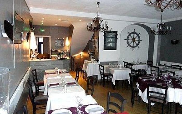 Logis Hotel Les Chardons Bleus RESTAURANT LE BISTROT DE LA MER