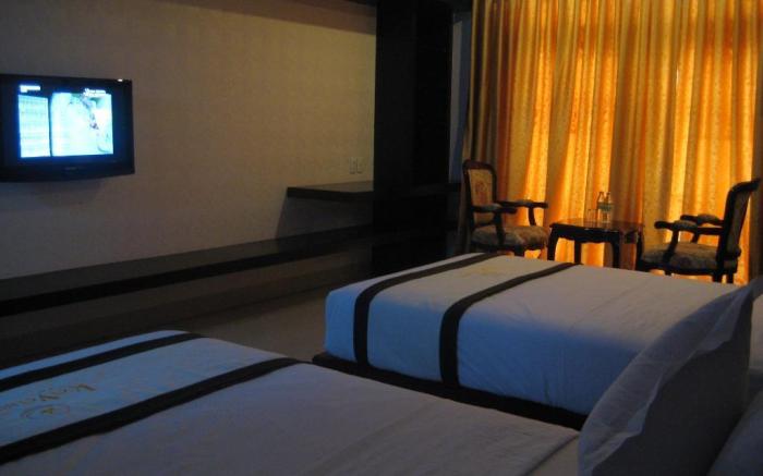 Kaya Hotel