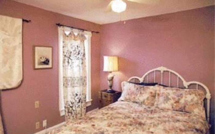 Niagara Inn Bed and Breakfast