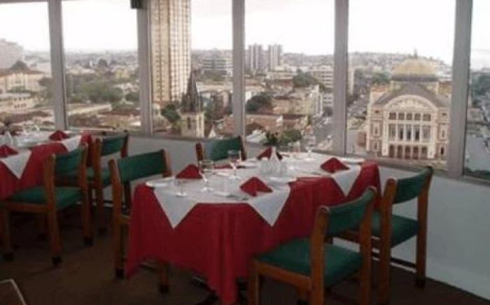 Taj Mahal Hotel