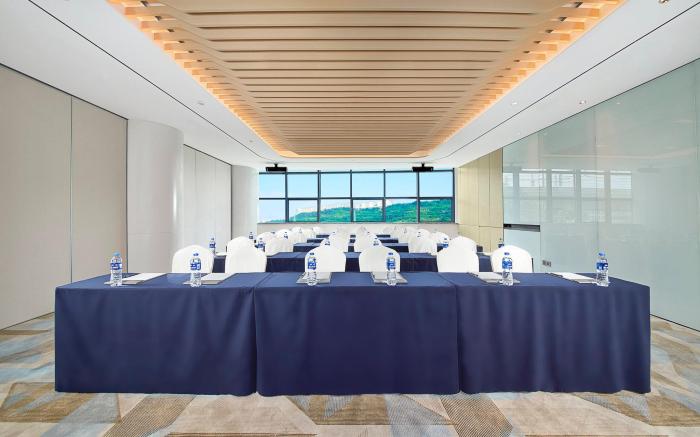 Holiday Inn Express Chongqing Airport Zone By IHG
