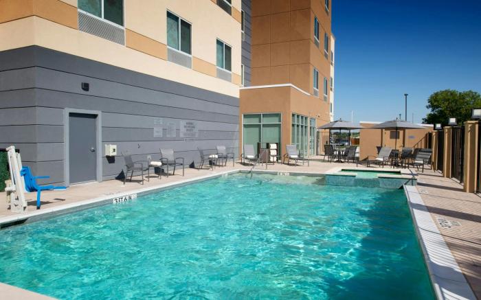 Fairfield by Marriott Inn & Suites Dallas East