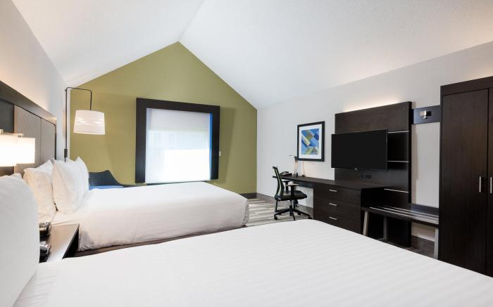 Holiday Inn Express & Suites Florence I-95 & I-20 Civic Ctr