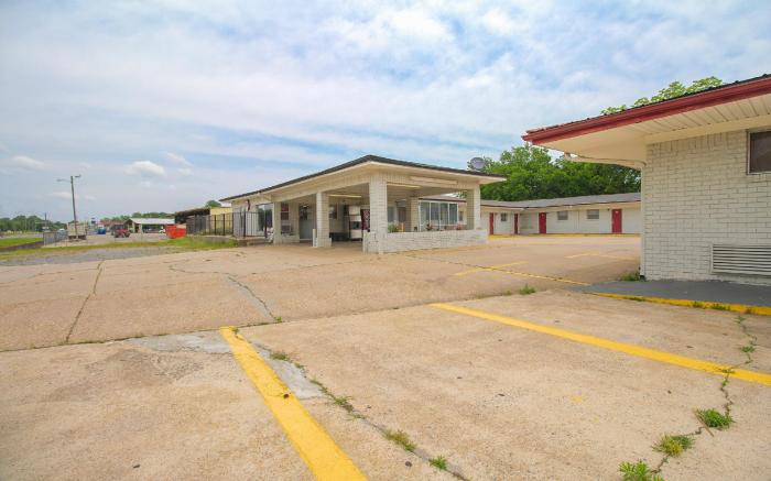 OYO Hotel McAlester OK S Main St