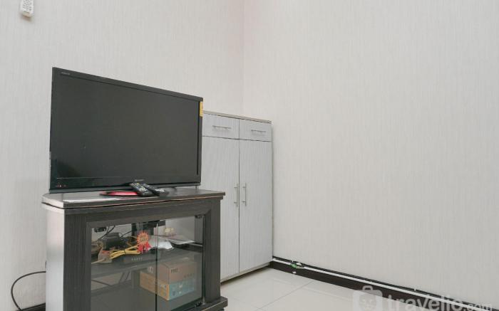 Comfortable 2BR Apt at Kebagusan City By Travelio