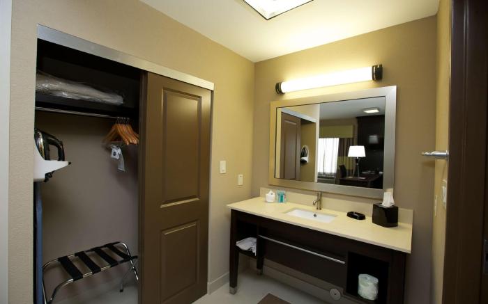 Hampton Inn and Suites Missouri City