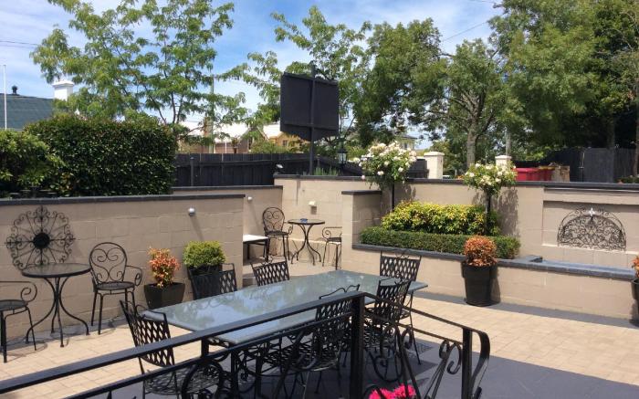 Kurrajong House Bed & Breakfast