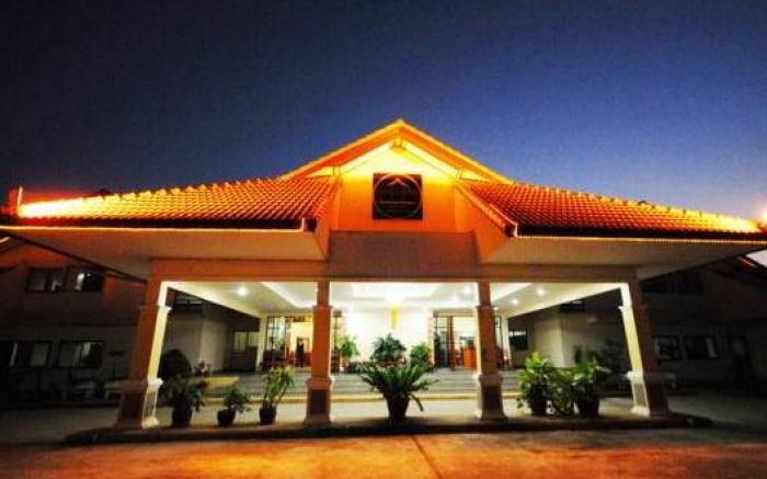 Golden Land Hotel