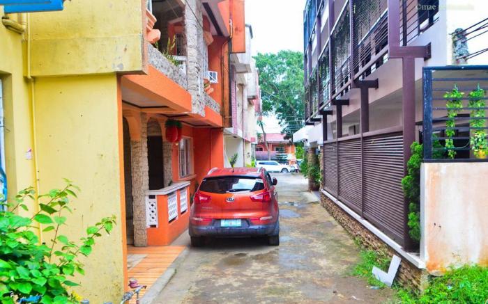 3BR Tagaytay Townhouse for Daily Rent