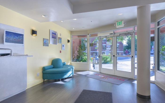 Belltown Inn