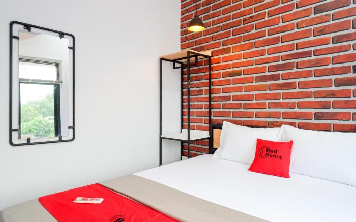 RedDoorz near Universitas Muhammadiyah Purwokerto 2