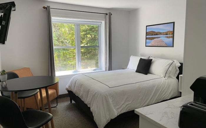 Au Sommet du Lac Magog