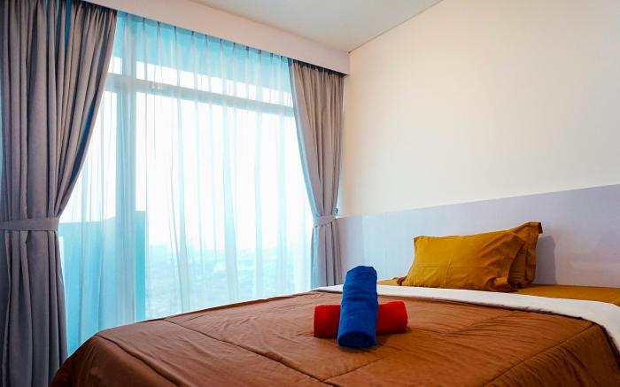 Ventura Room at TreePark City By RuangNyaman