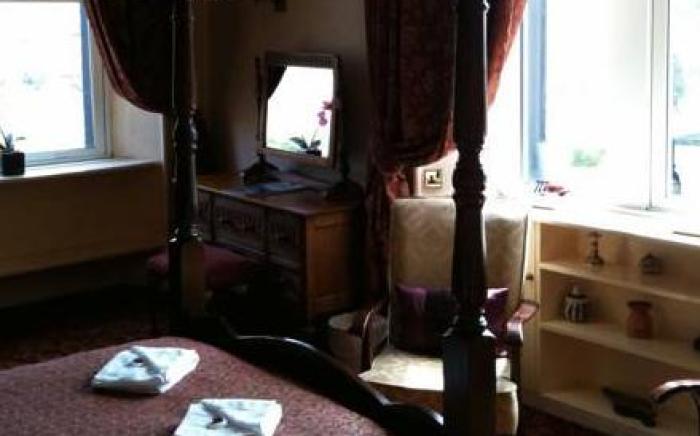 The Mortal Man Inn