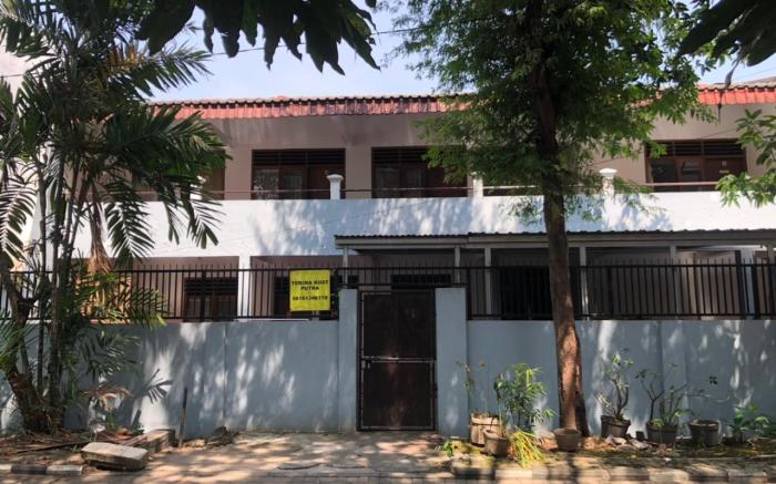 OYO 90482 Rumah Oma Syariah