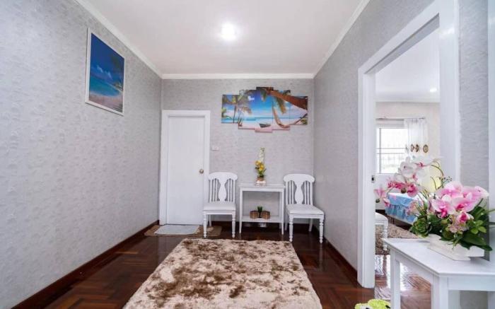 south Pattaya,pool villa,5BR,1.5km to beach