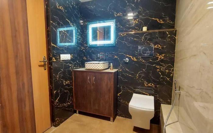 Aloha Premium Apartments by iTvara Leisure