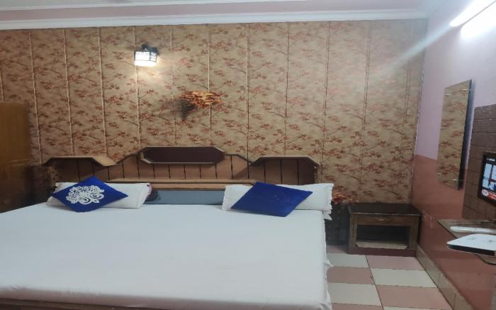 Hotel O Home Hotel Sachin