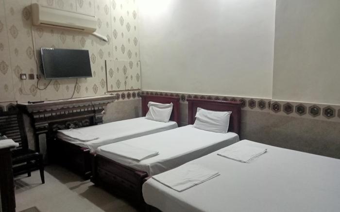 De-Metro Guest House