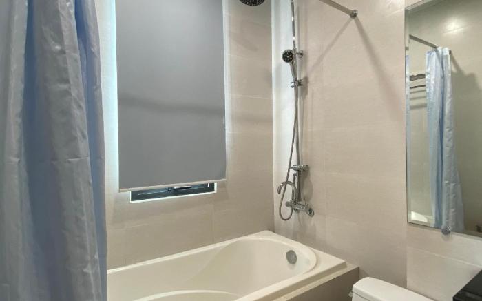 HB Serviced Apartment - 12 Trần Quý Kiên
