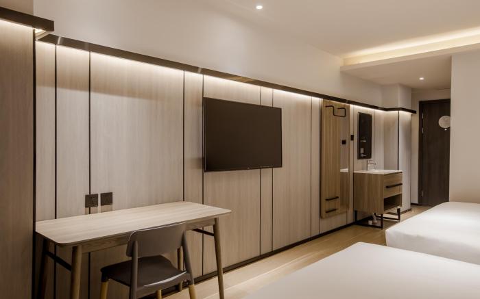 Hi Inn Qingdao Jimo Baolong Plaza