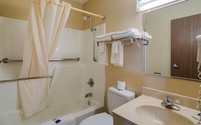 Americas Best Value Inn Fargo