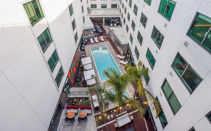 Shashi Hotel Mountain View 