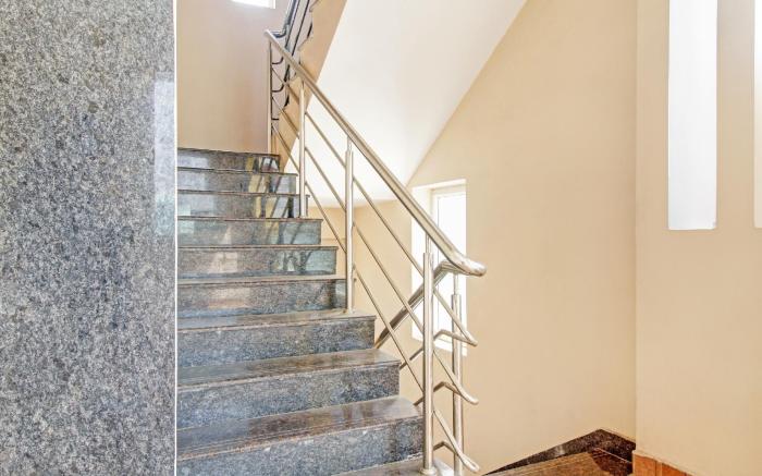 Collection O Shining Suites Near Erragadda Metro Station