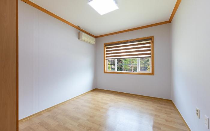 Gangneung Yasaenghwa Maeul