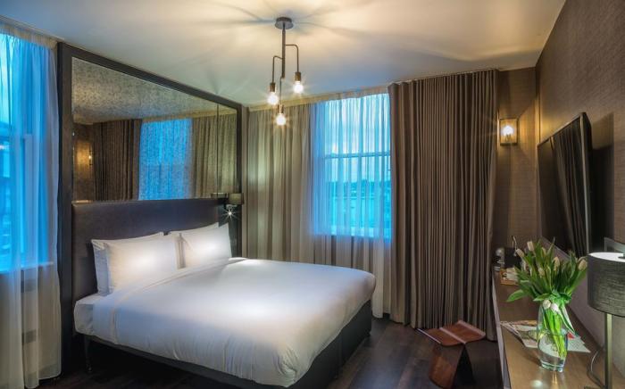 Camden Enterprise Hotel