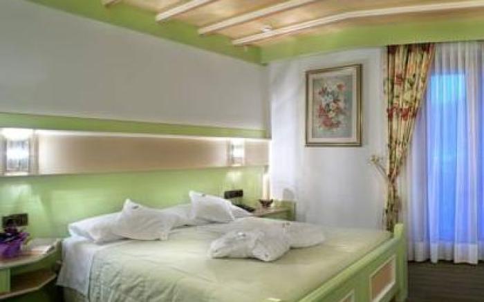 Hotel Ladinia Dolomites View