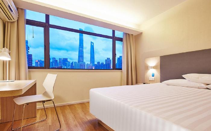 Hanting Hotel Nanchang Bayi Square Zhongshan Road