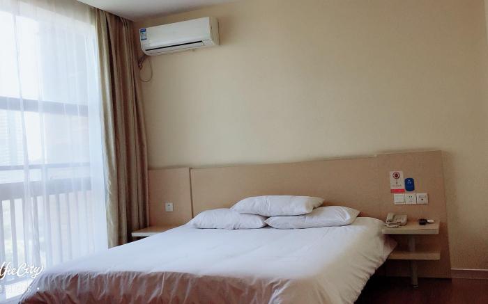 Hanting Hotel Ningbo Yinzhou Wanda