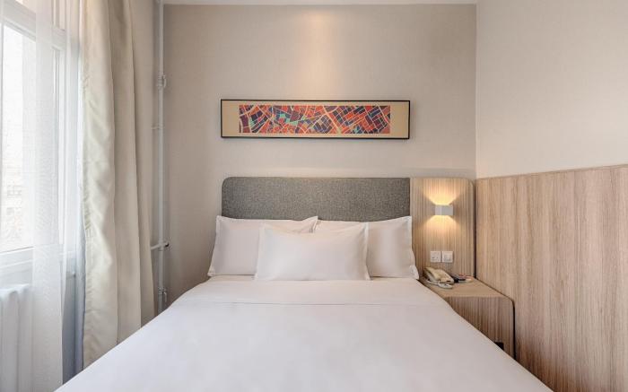 Hanting Hotel Binzhou Zhongbai Building