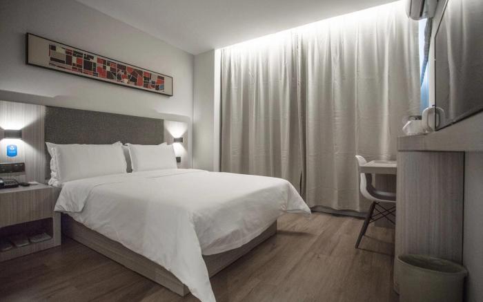 Hanting Hotel Zhoukou Jianshe Avenue