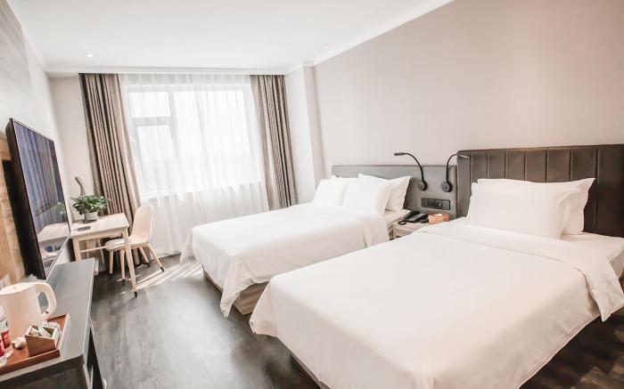 Hanting Premium Hotel Jinan Jiyang Jibei Park