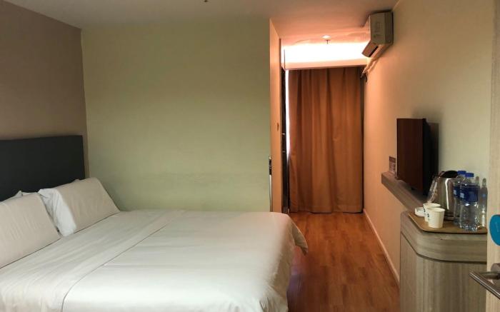 Hanting Hotel Wenzhou Cangnan Longgang